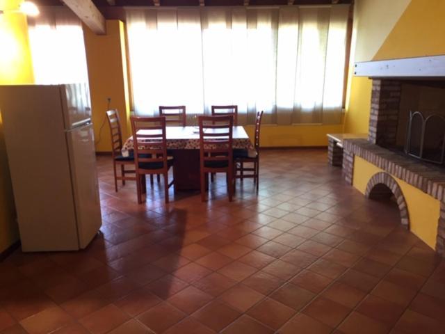 Foresto Case Vacanza Volta Mantovana Exterior photo