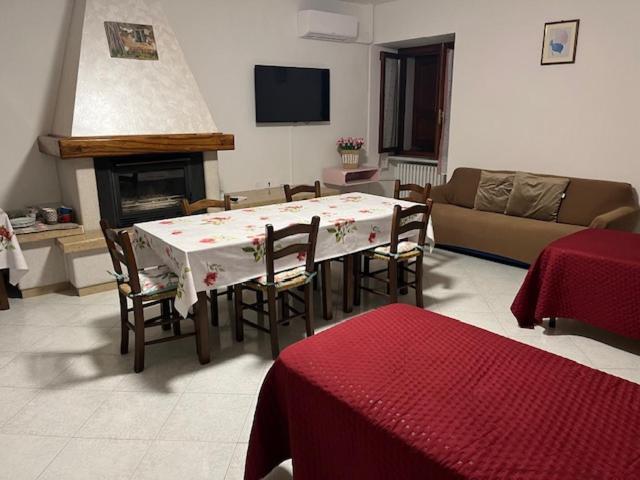 Foresto Case Vacanza Volta Mantovana Exterior photo